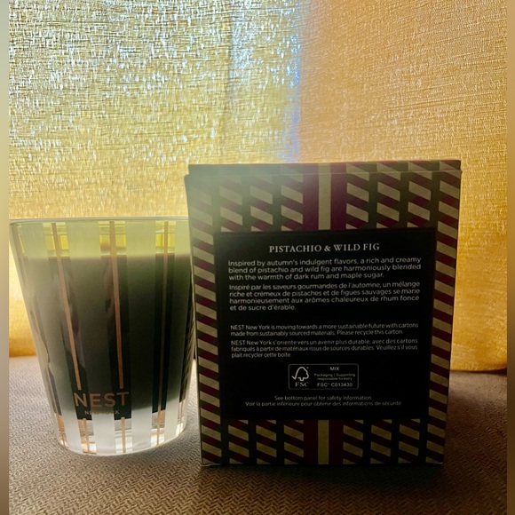 NEST Fragrances New York Pistachio and Fig Candle - Picture 8 of 14